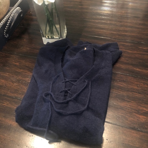 Minnie Rose Lace-up navy cashmere sweater M - Picture 2 of 5